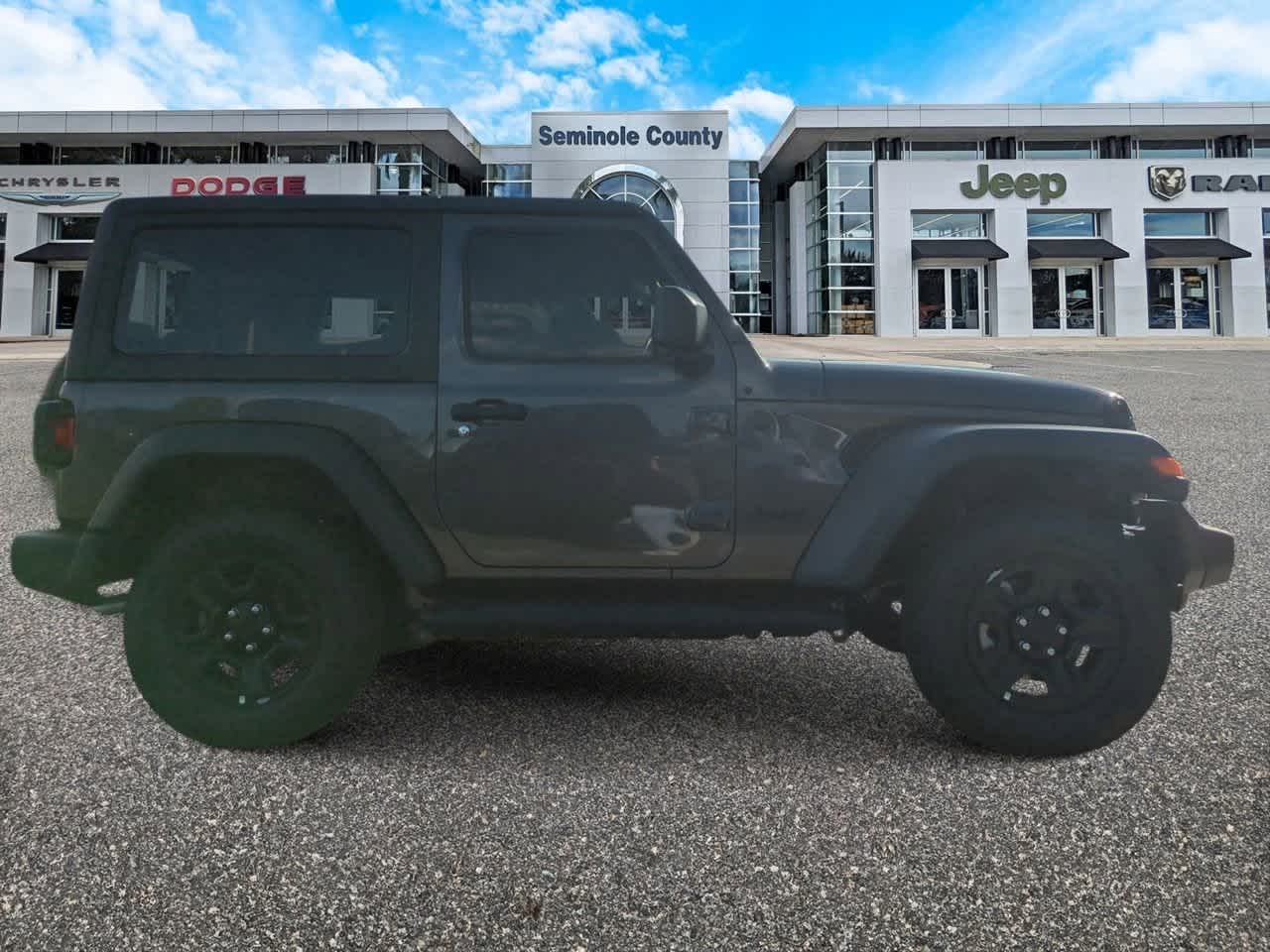 Thumbnail: 2025 Jeep Wrangler - 9