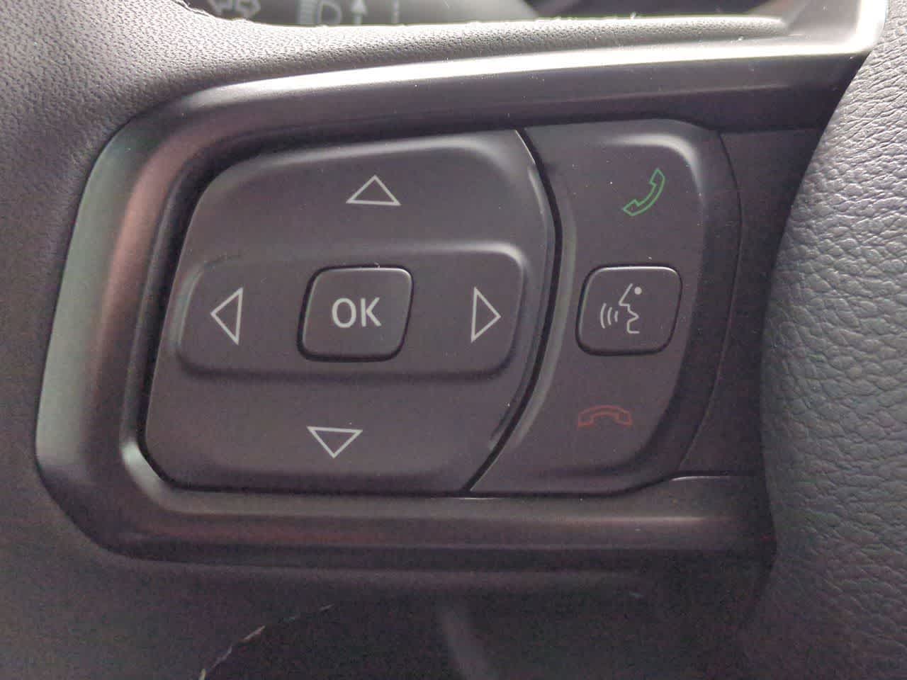 Thumbnail: 2026 Jeep Gladiator - 24