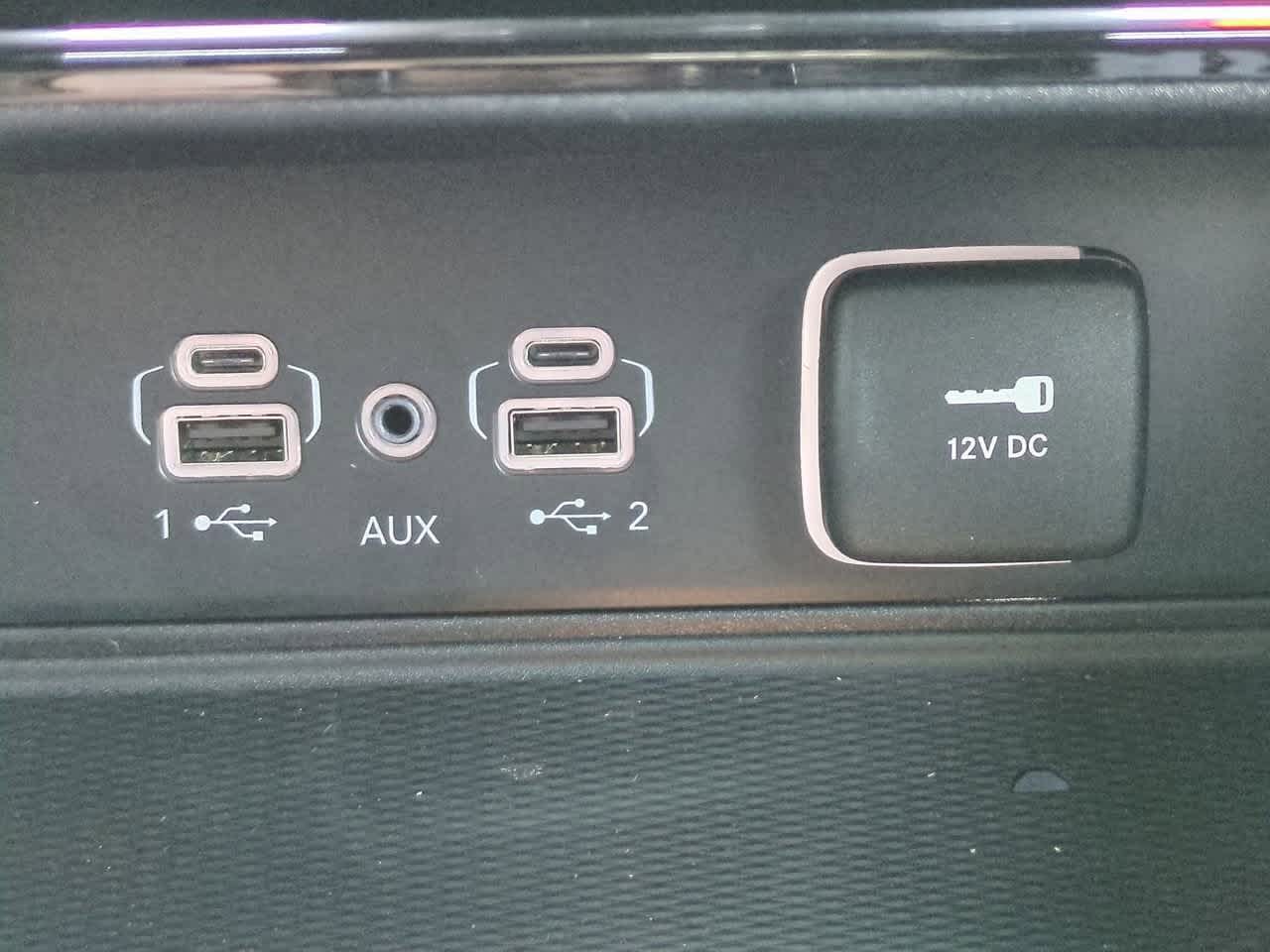 Thumbnail: 2025 Jeep Grand Cherokee - 31