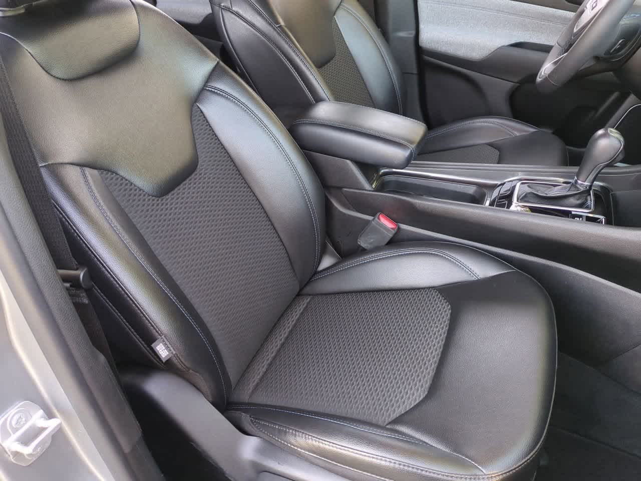 Thumbnail: 2022 Jeep Compass - 22