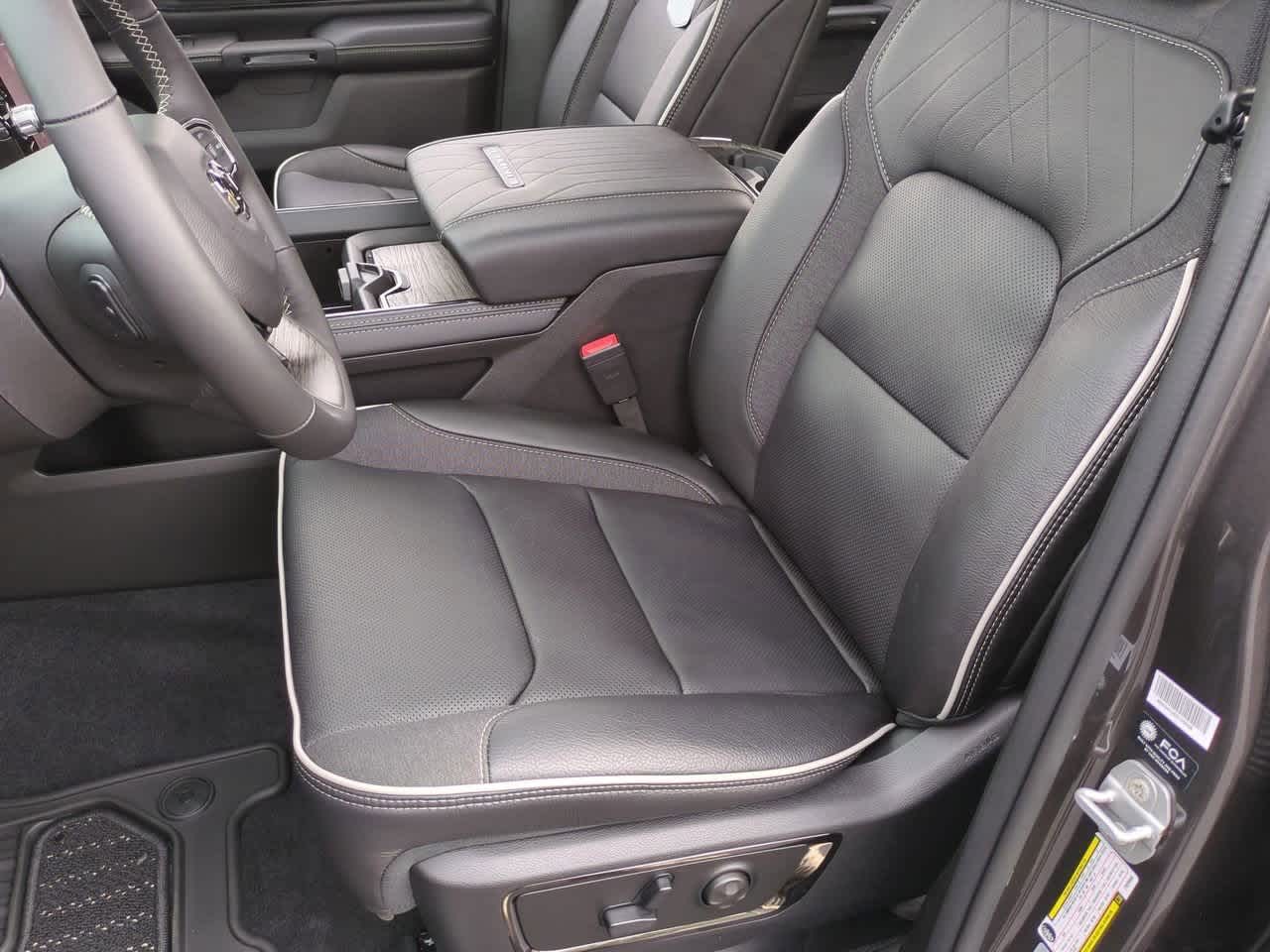 Thumbnail: 2026 RAM 1500 - 16