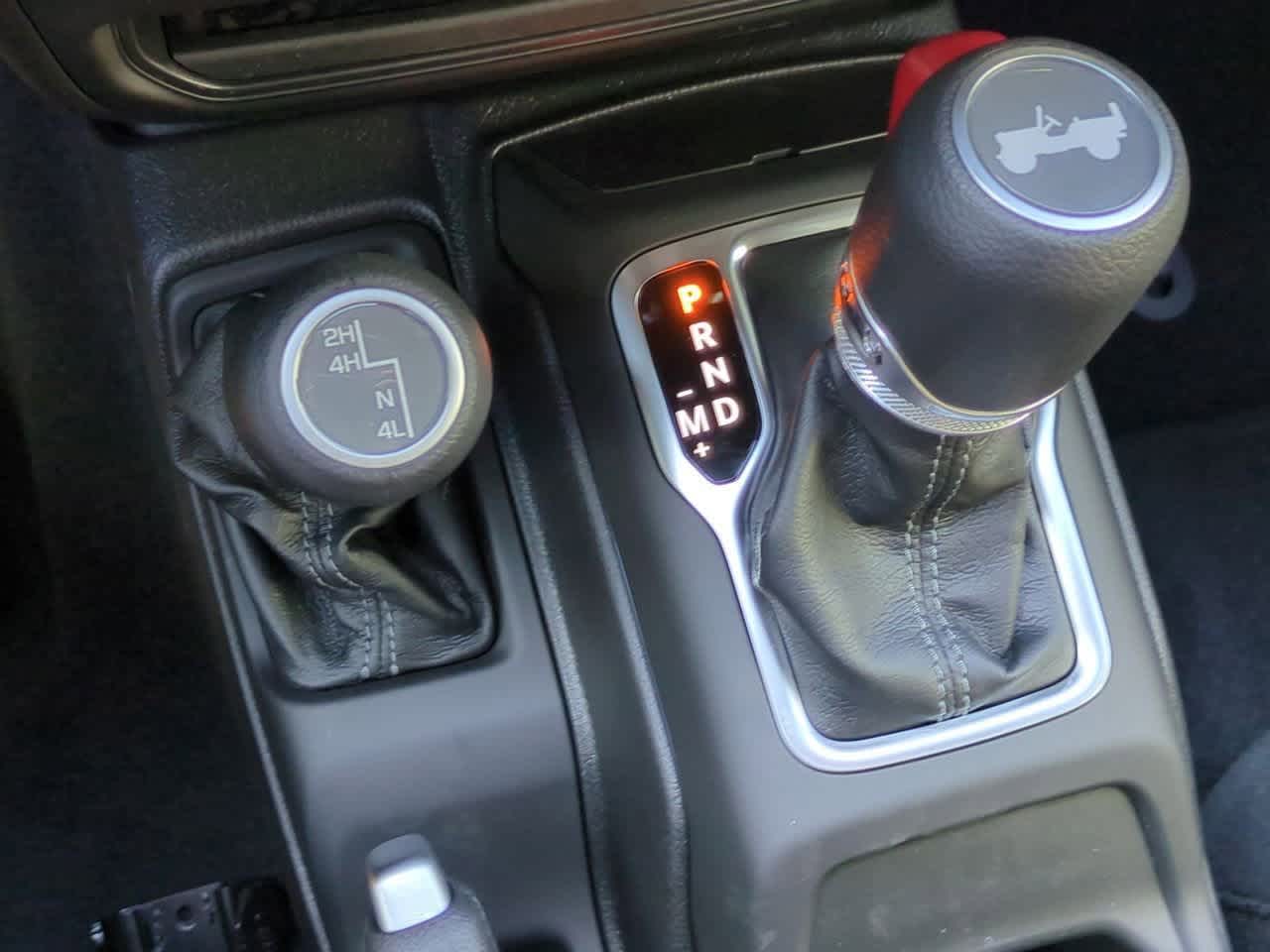 2025 Jeep Wrangler Sport 29