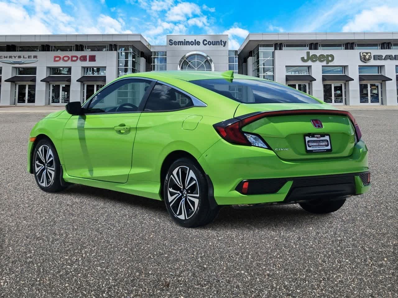 Thumbnail: 2016 Honda Civic - 6