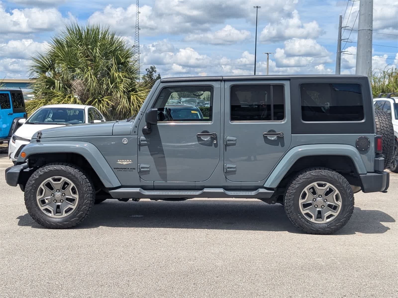 Thumbnail: 2014 Jeep Wrangler - 2