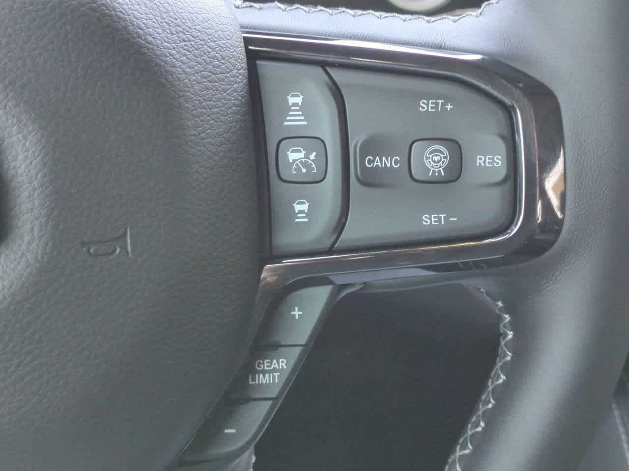 Thumbnail: 2026 RAM 1500 - 26