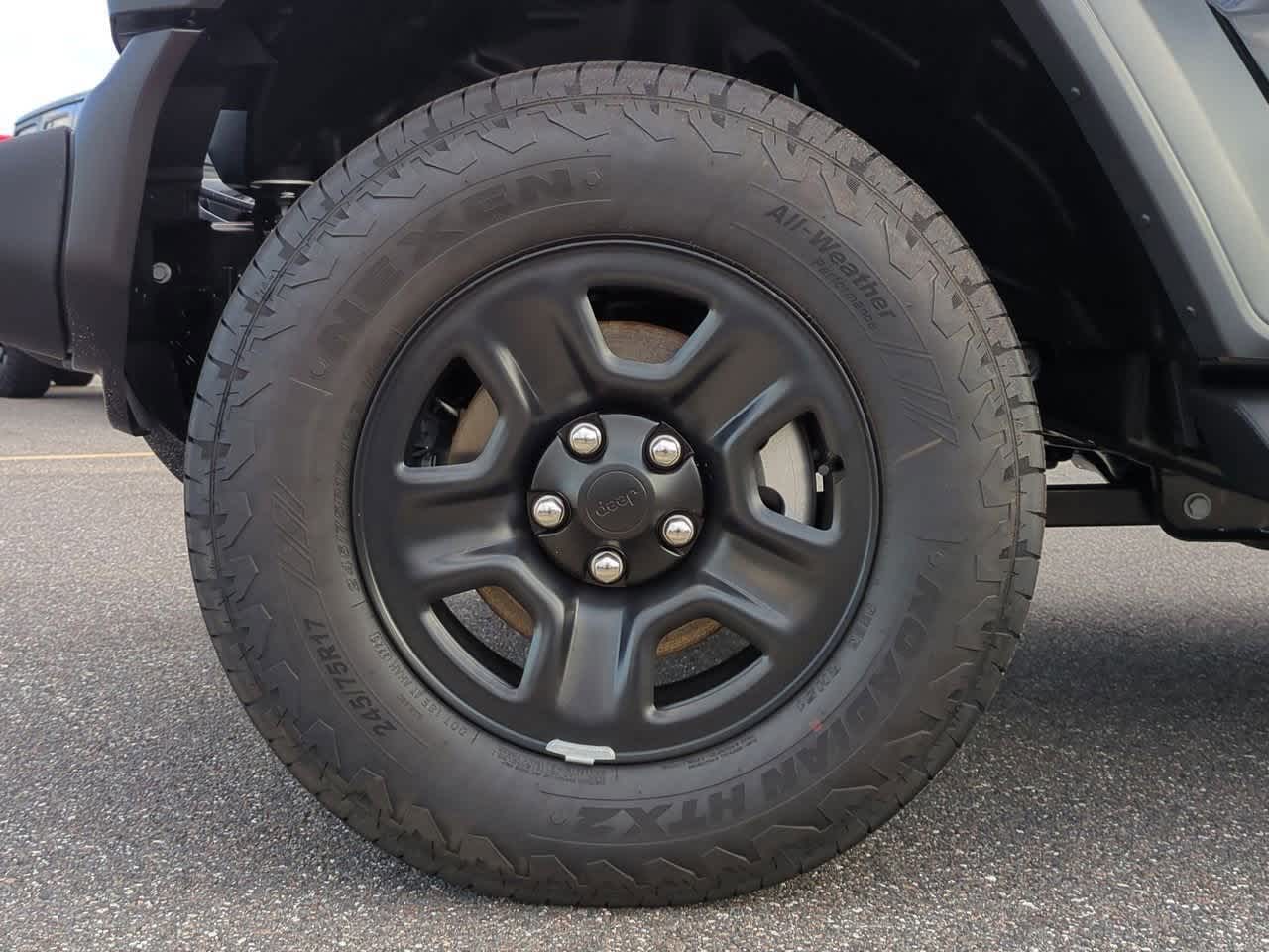 Thumbnail: 2026 Jeep Wrangler - 14