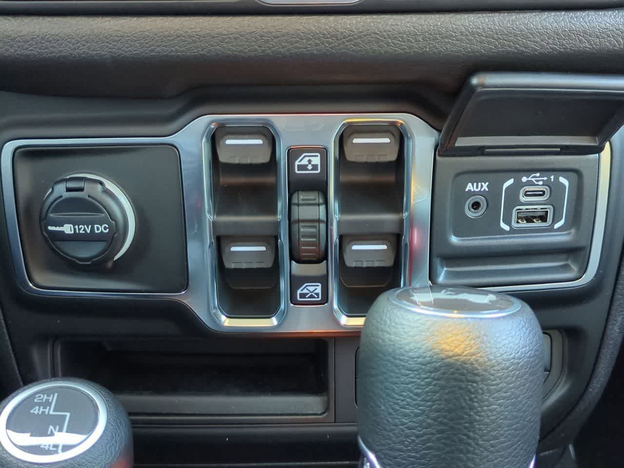 Thumbnail: 2026 Jeep Wrangler - 30