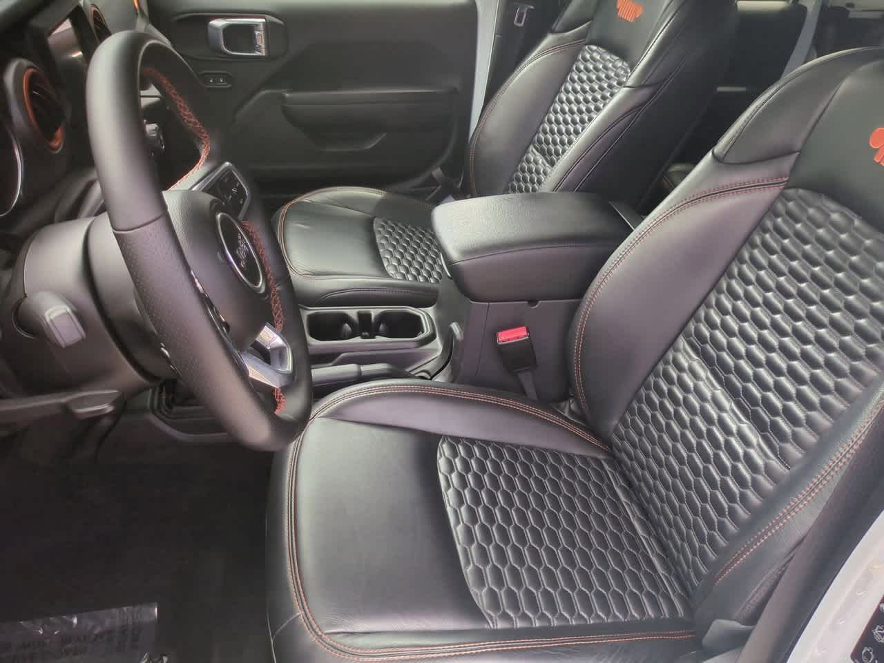 Thumbnail: 2023 Jeep Gladiator - 17