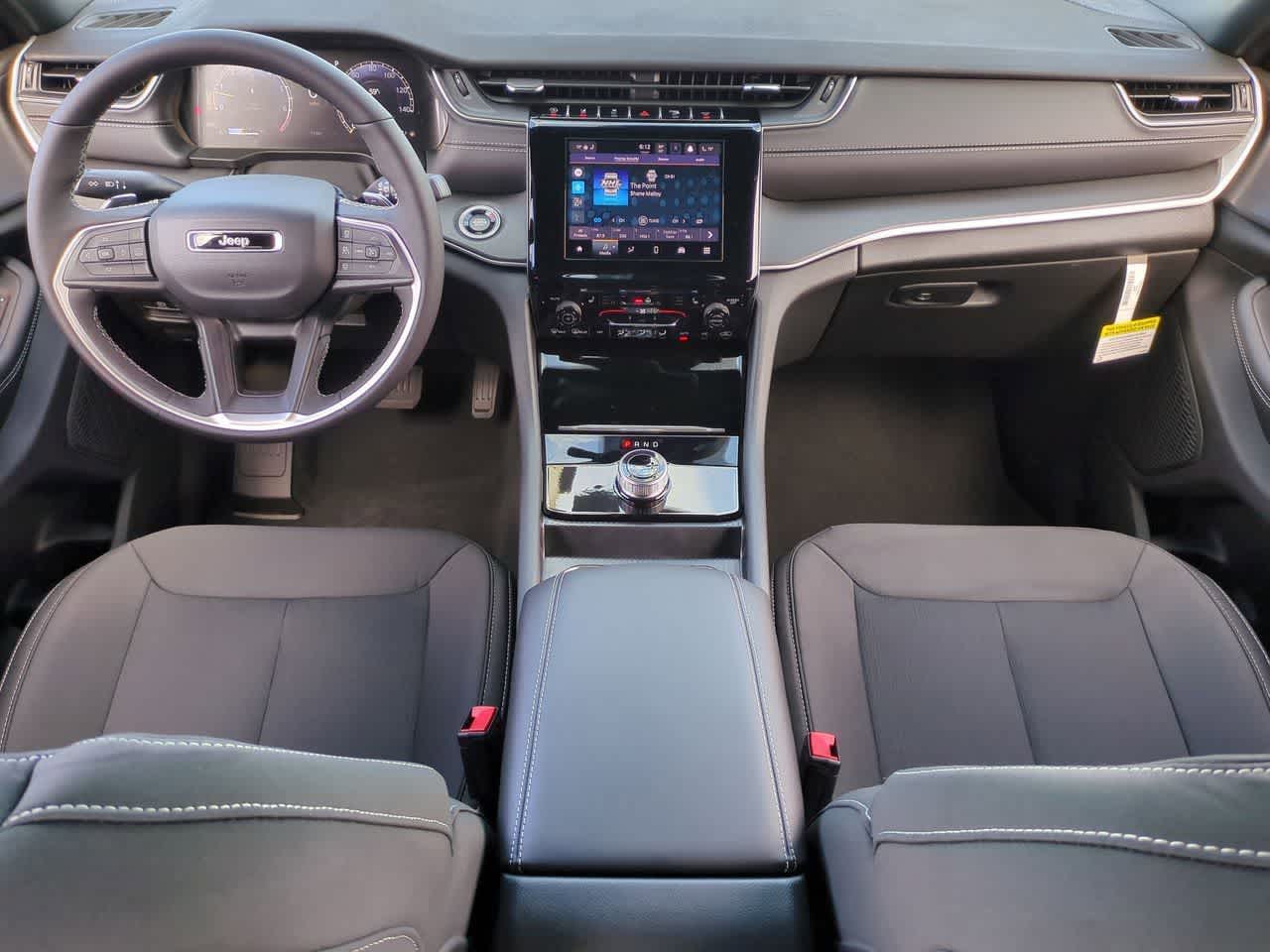 Thumbnail: 2025 Jeep Grand Cherokee L - 16