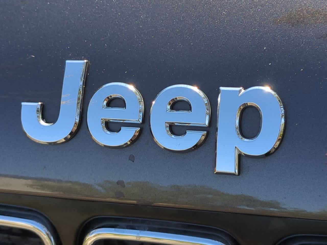 Thumbnail: 2021 Jeep Renegade - 12