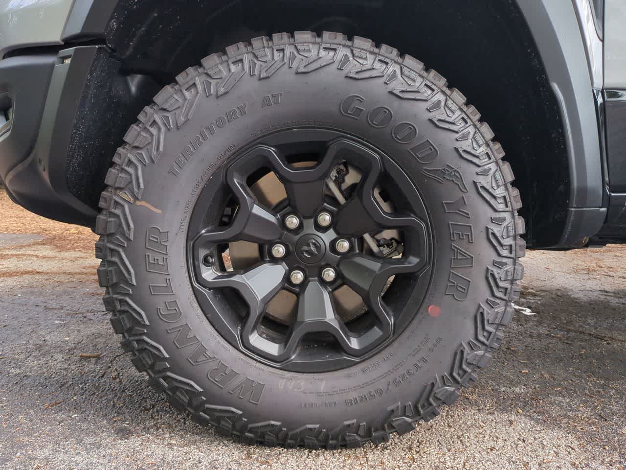Thumbnail: 2026 RAM 1500 - 14