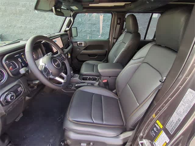 Thumbnail: 2025 Jeep Wrangler - 17