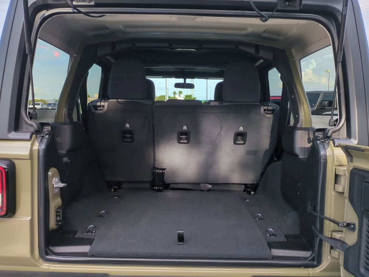 Thumbnail: 2026 Jeep Wrangler - 33