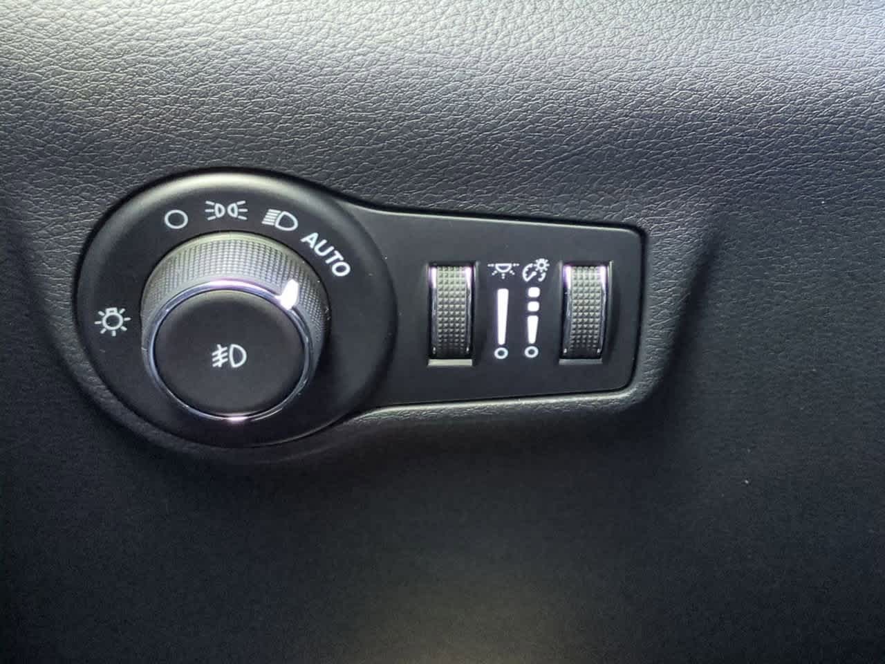 Thumbnail: 2026 Jeep Compass - 18