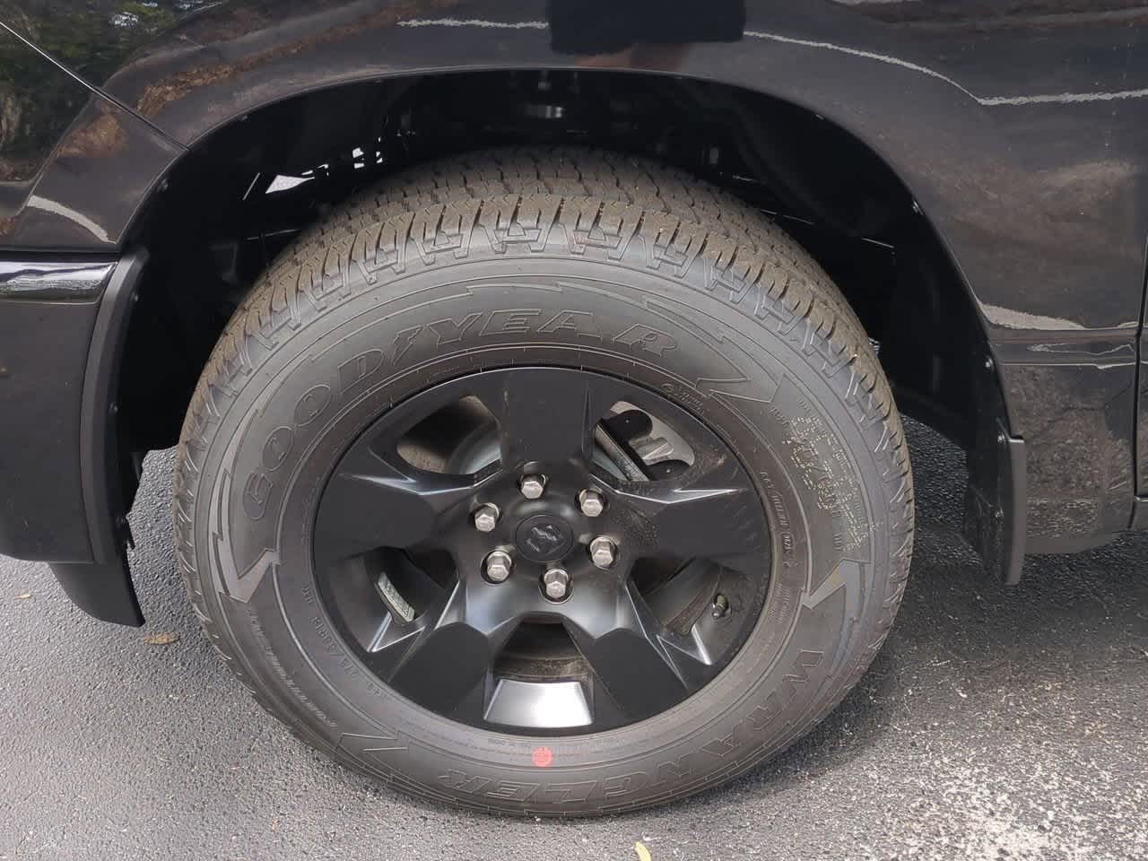 Thumbnail: 2025 RAM 1500 - 14