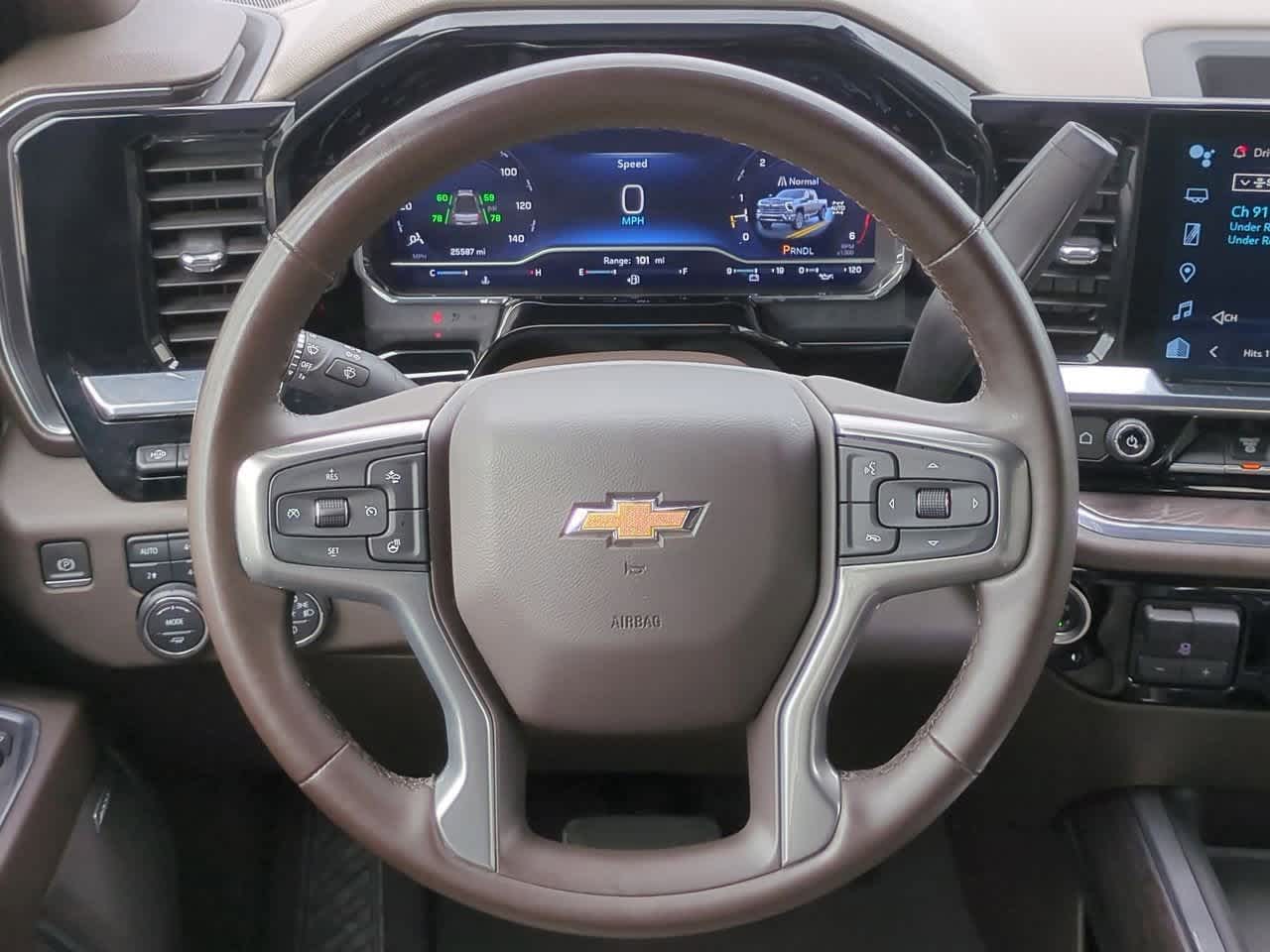 Thumbnail: 2024 Chevrolet Silverado 3500 - 24