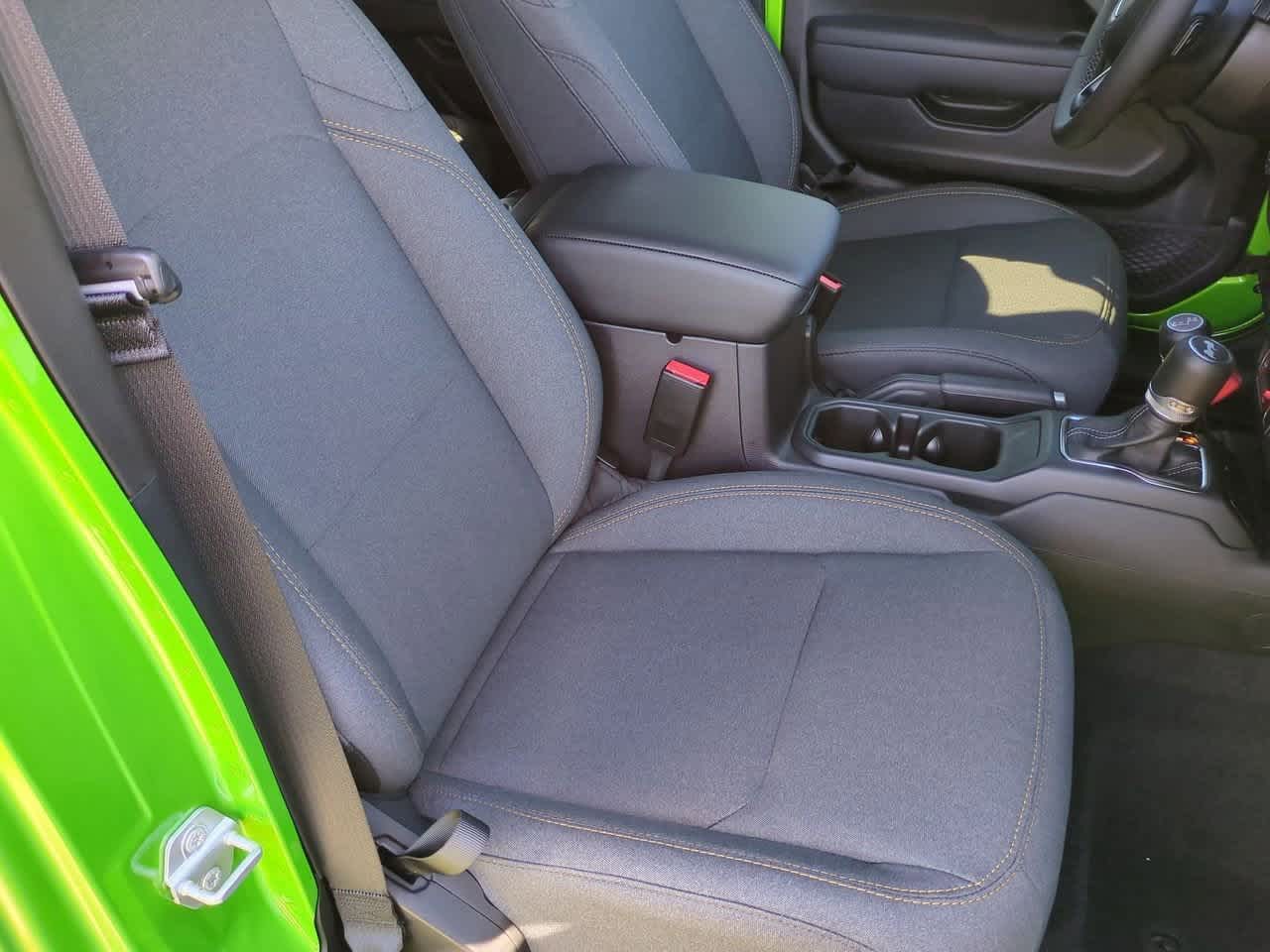 Thumbnail: 2025 Jeep Wrangler - 21