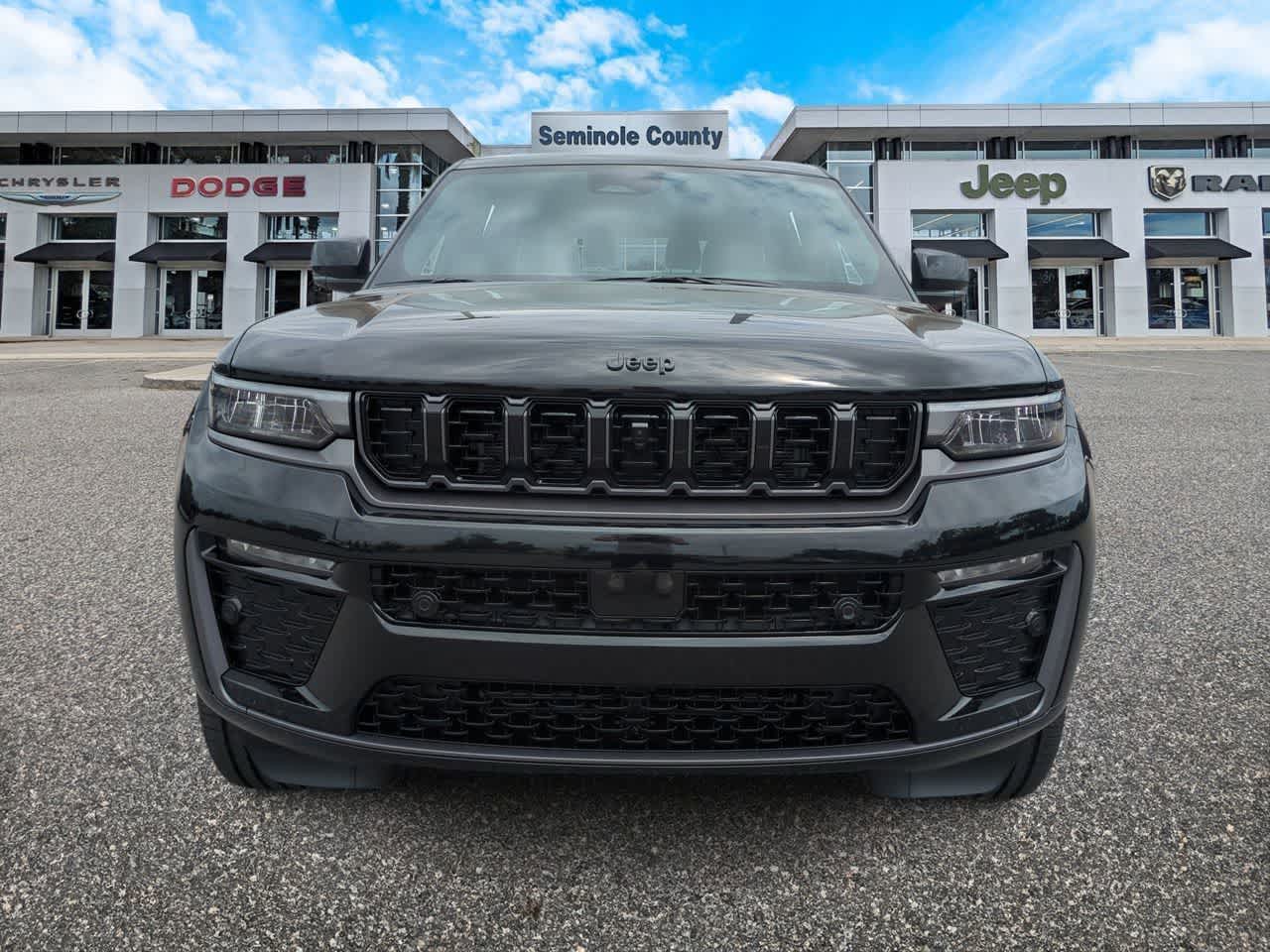 Thumbnail: 2026 Jeep Grand Cherokee L - 3