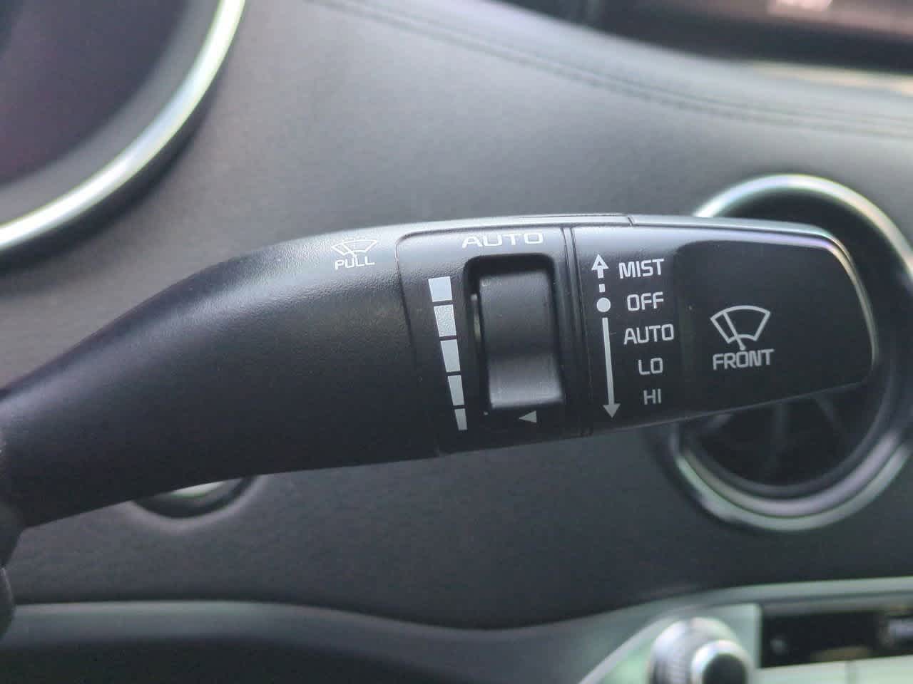 Thumbnail: 2022 Kia Stinger - 26