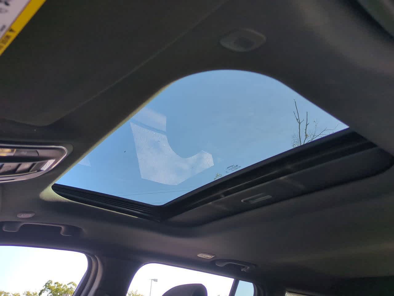 Thumbnail: 2024 Jeep Grand Cherokee - 20