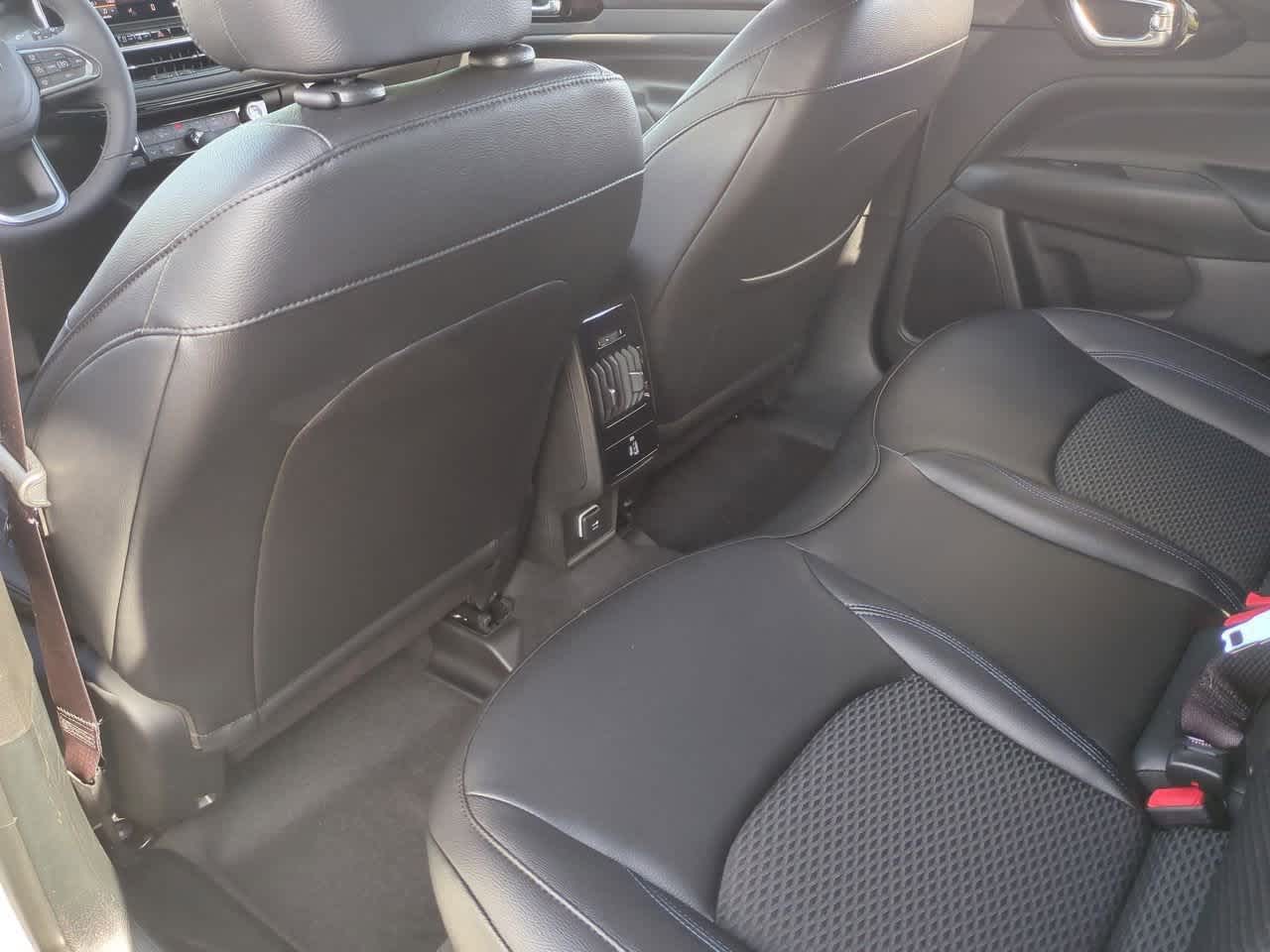 Thumbnail: 2026 Jeep Compass - 18