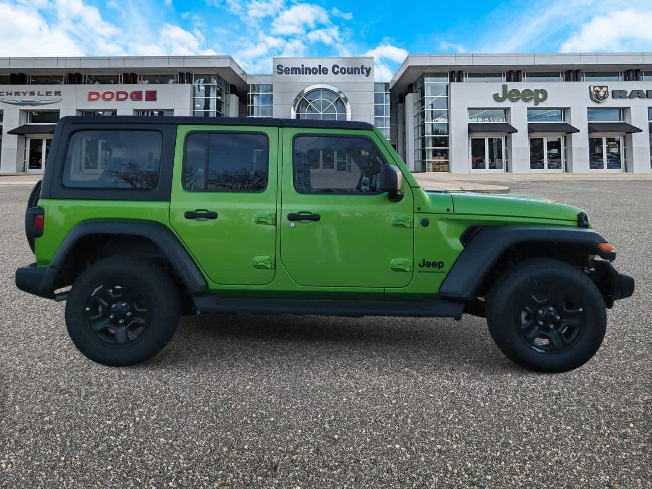 Thumbnail: 2026 Jeep Wrangler - 9