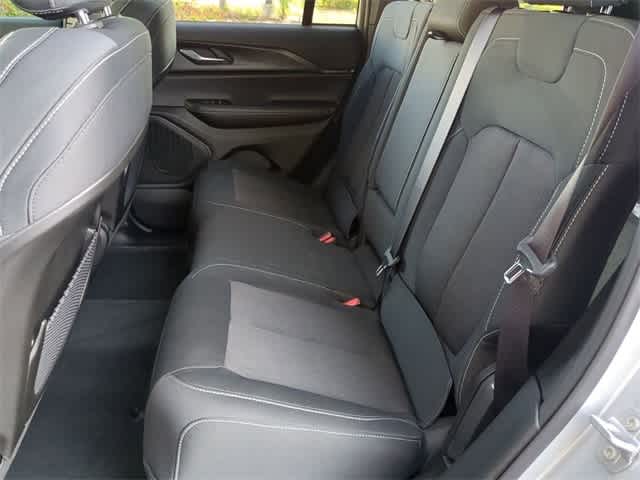 Thumbnail: 2025 Jeep Grand Cherokee - 19