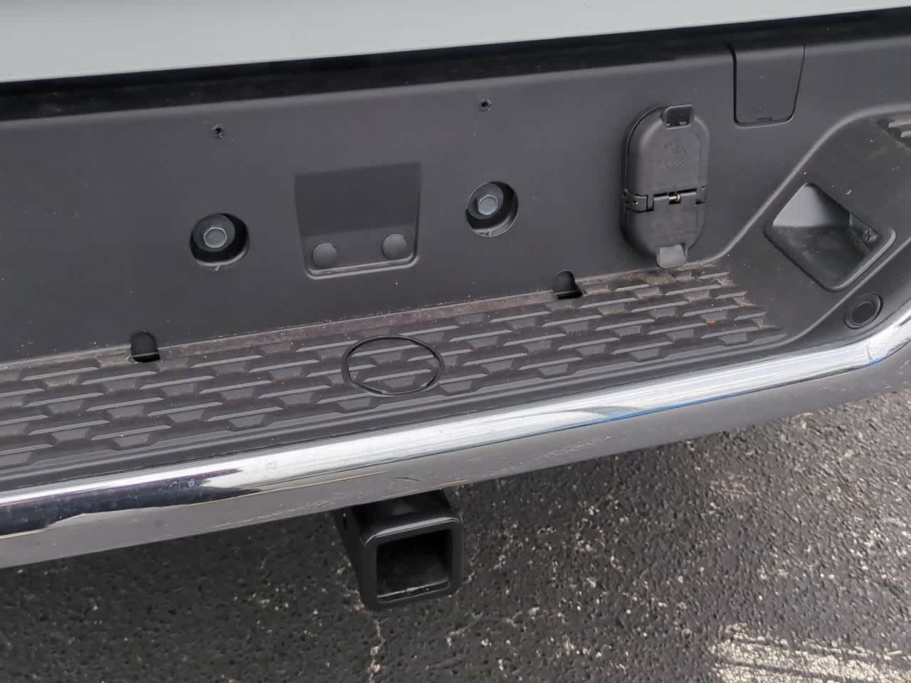 Thumbnail: 2026 RAM 1500 - 33