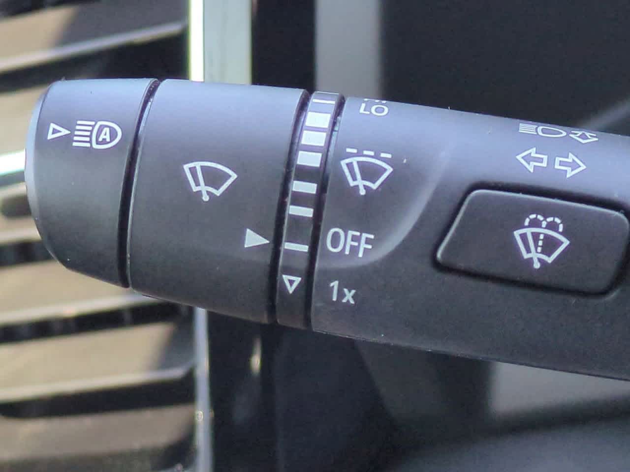 Thumbnail: 2025 GMC Sierra 2500 - 27