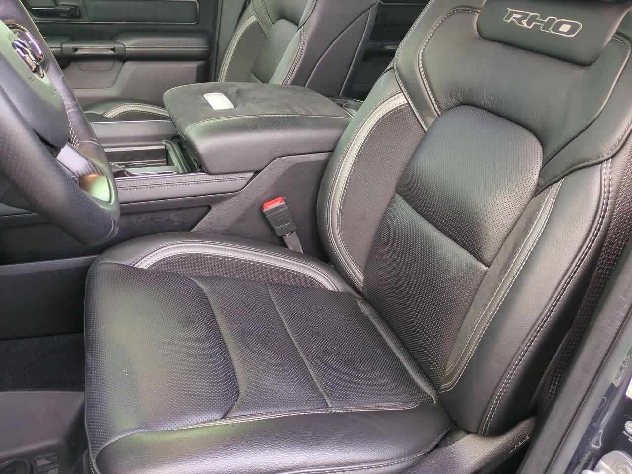 Thumbnail: 2025 RAM 1500 - 17