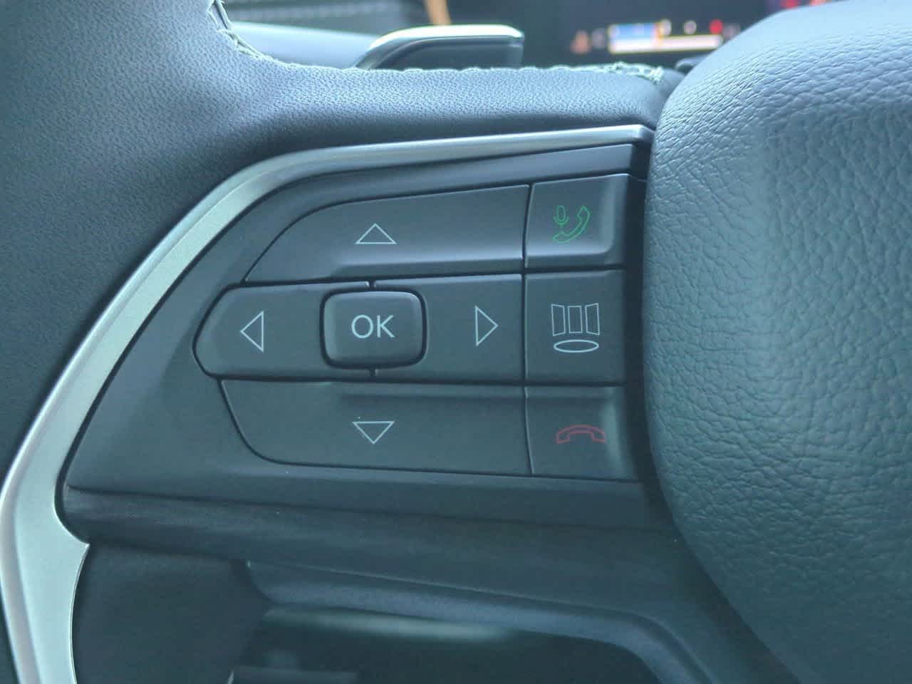 Thumbnail: 2025 Jeep Grand Cherokee - 24