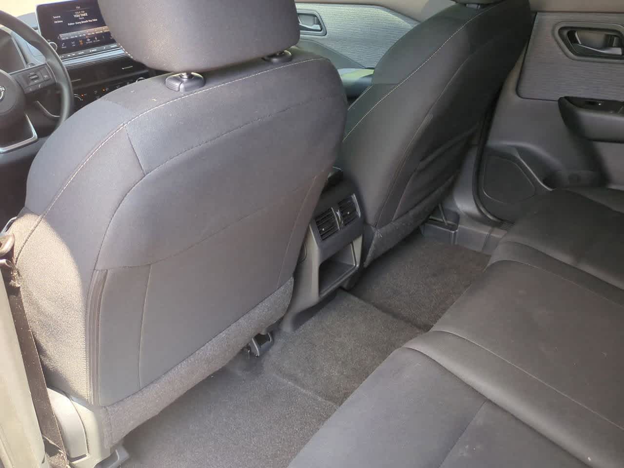 Thumbnail: 2023 Nissan Rogue - 19