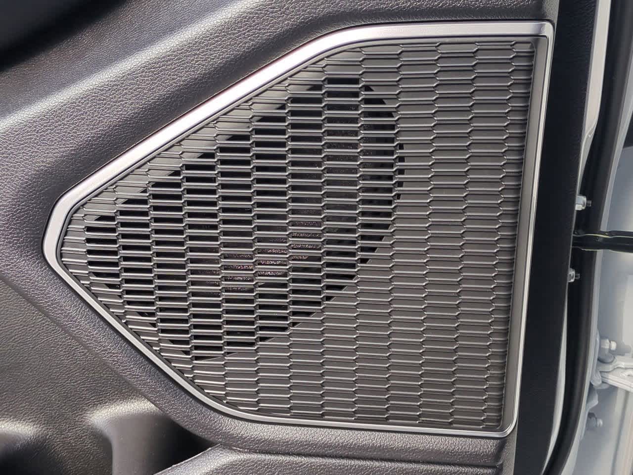 Thumbnail: 2025 Jeep Grand Cherokee L - 32