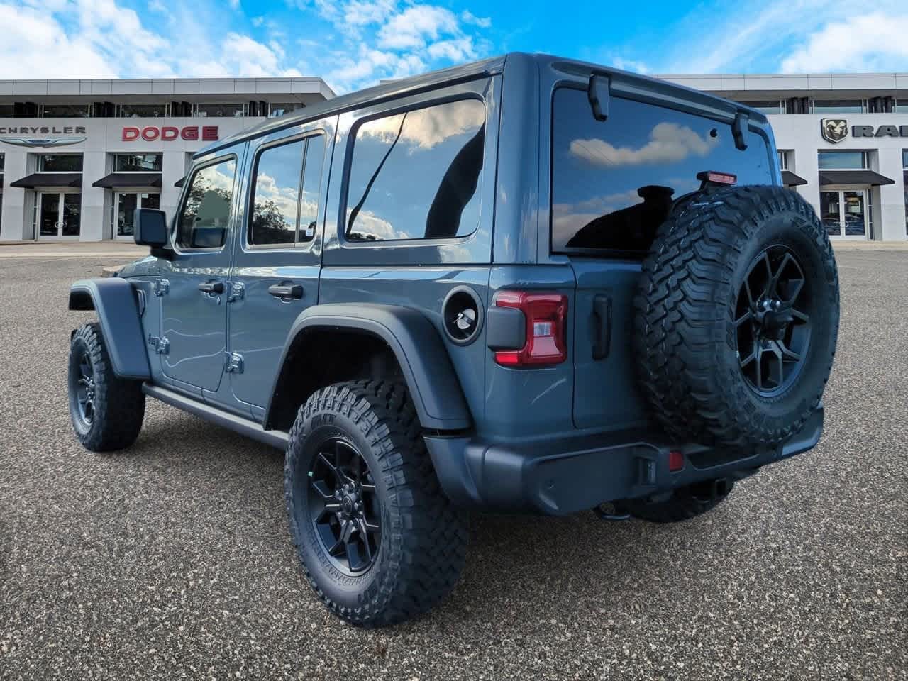 Thumbnail: 2025 Jeep Wrangler - 6