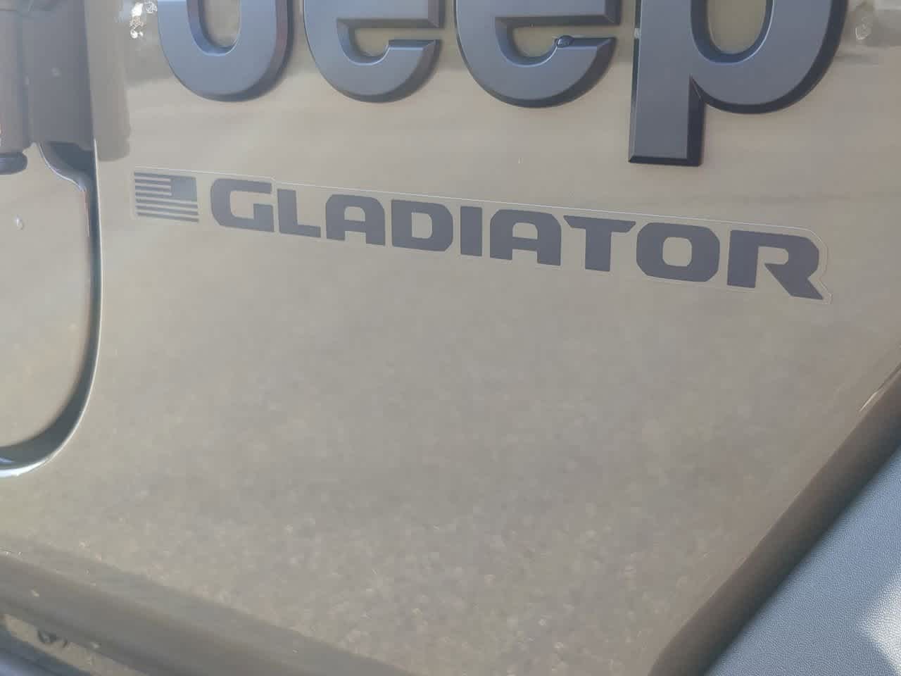 Thumbnail: 2025 Jeep Gladiator - 13