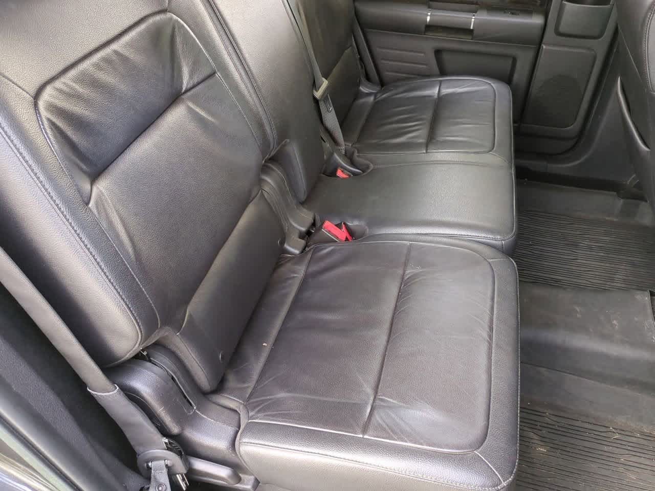 Thumbnail: 2019 Ford Flex - 20