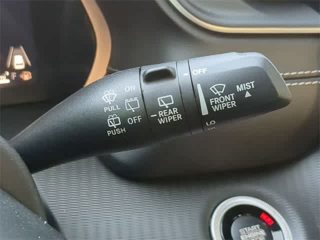 Thumbnail: 2025 Jeep Grand Cherokee - 25