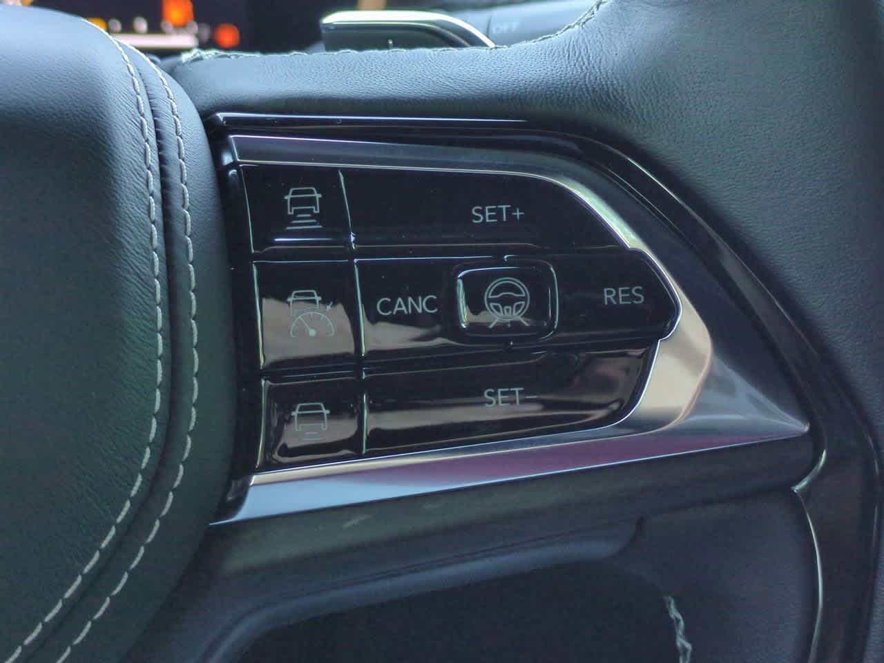 Thumbnail: 2025 Jeep Grand Cherokee L - 26