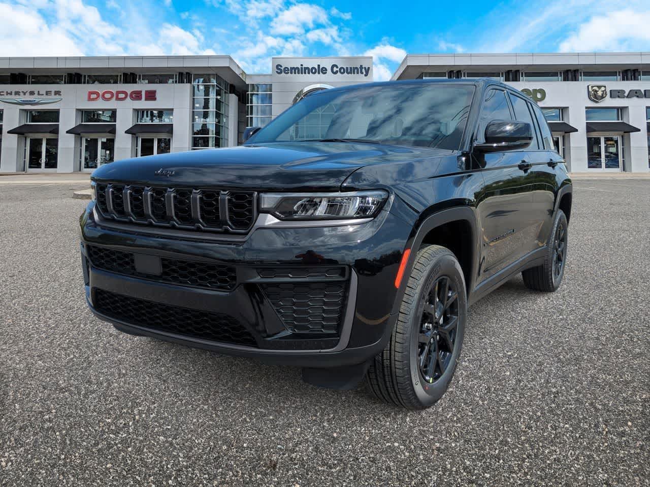 Thumbnail: 2026 Jeep Grand Cherokee - 4