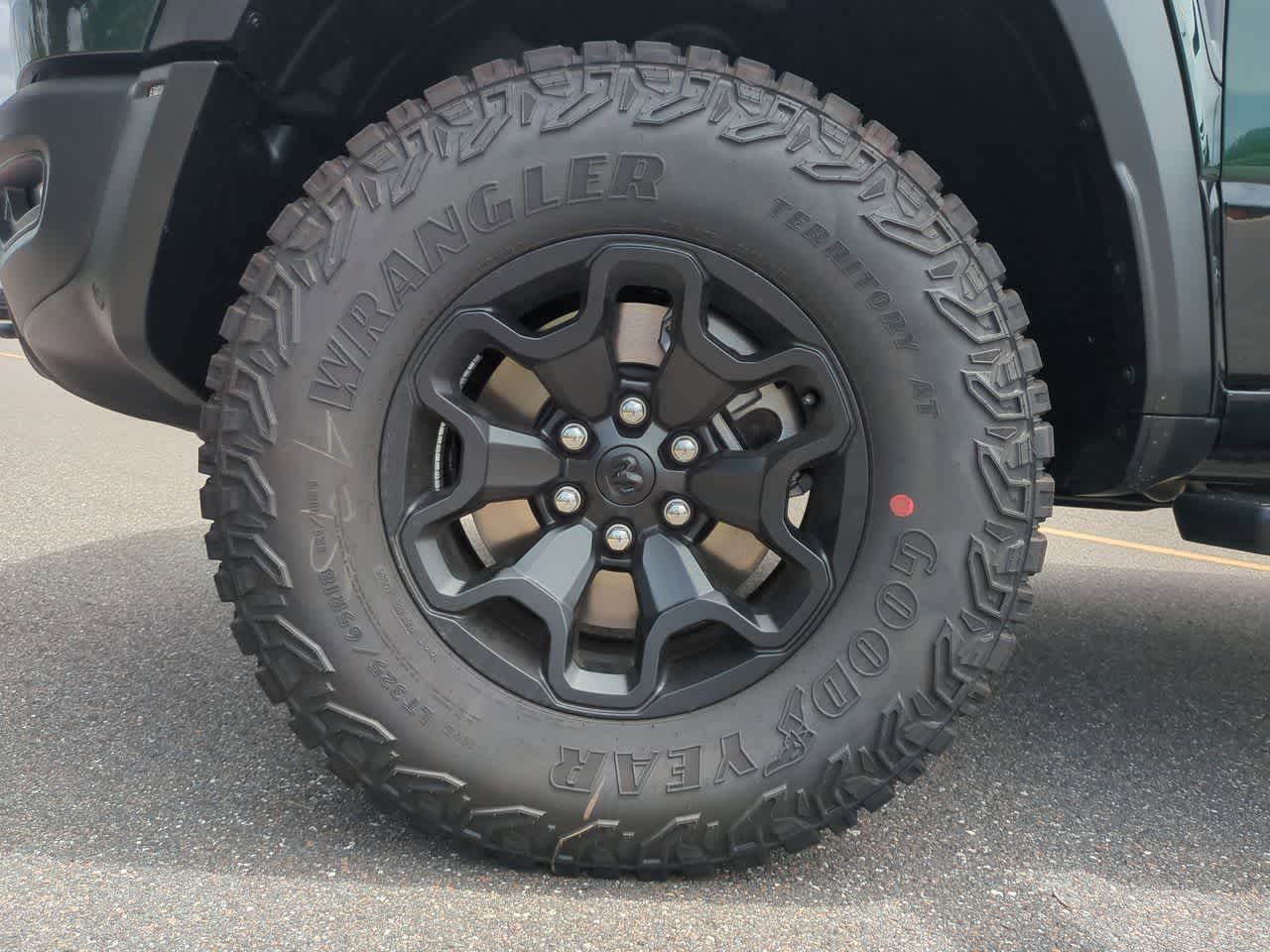 Thumbnail: 2026 RAM 1500 - 14