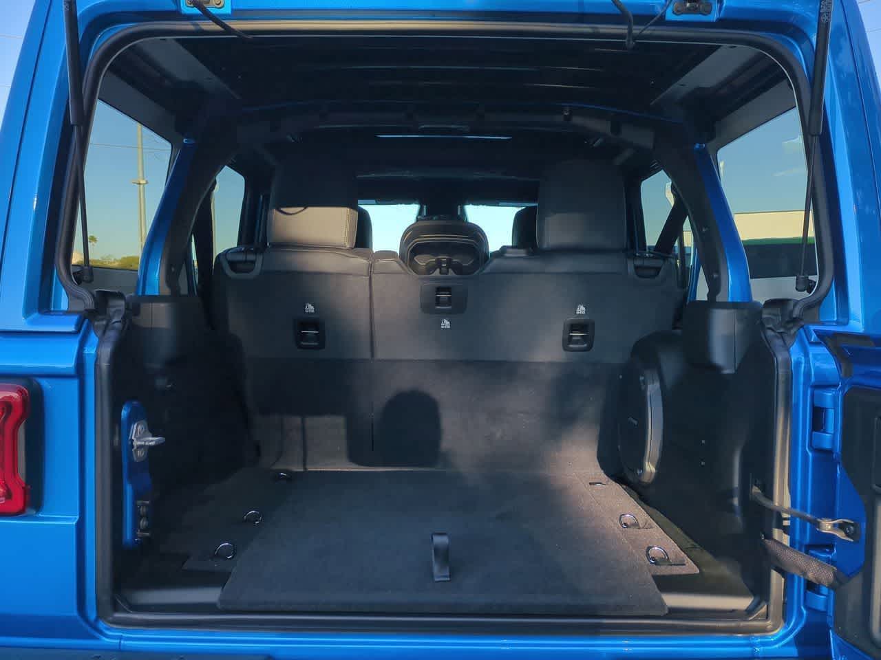 Thumbnail: 2026 Jeep Wrangler - 32