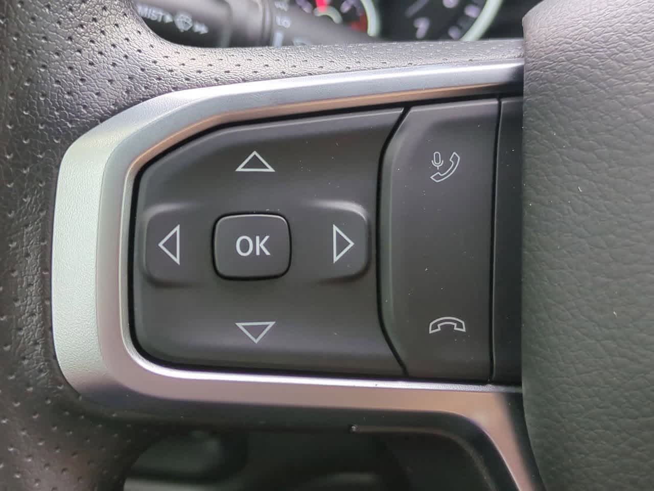 Thumbnail: 2025 RAM 1500 - 23