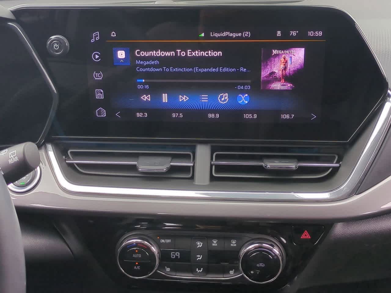 Thumbnail: 2025 Chevrolet Trax - 29