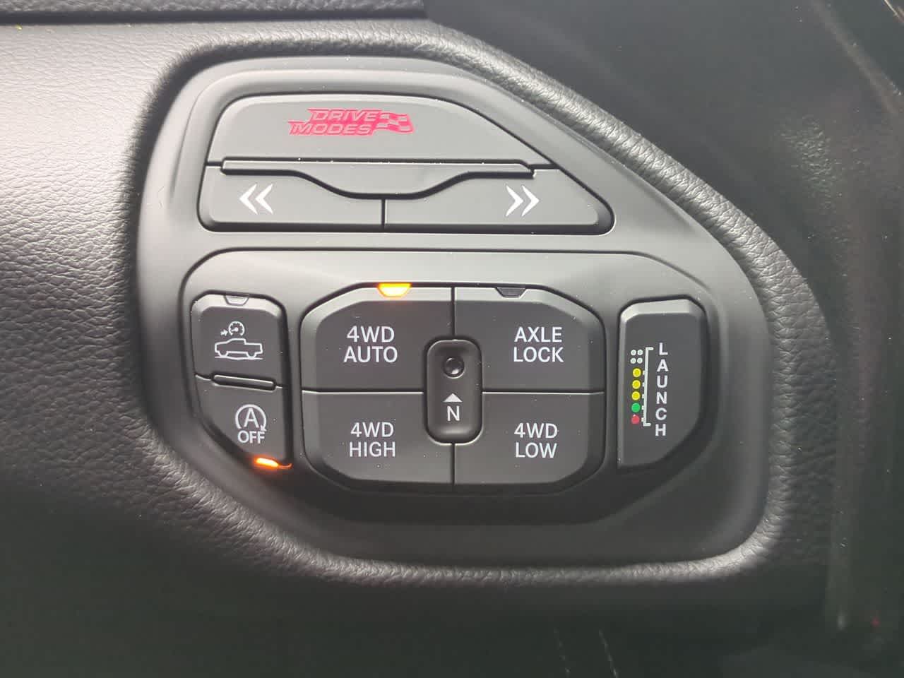 Thumbnail: 2026 RAM 1500 - 18
