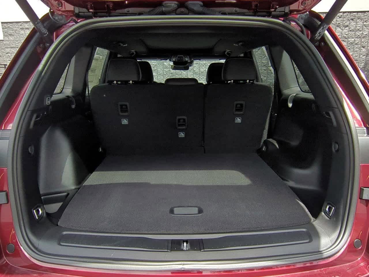 Thumbnail: 2025 Jeep Grand Cherokee - 37