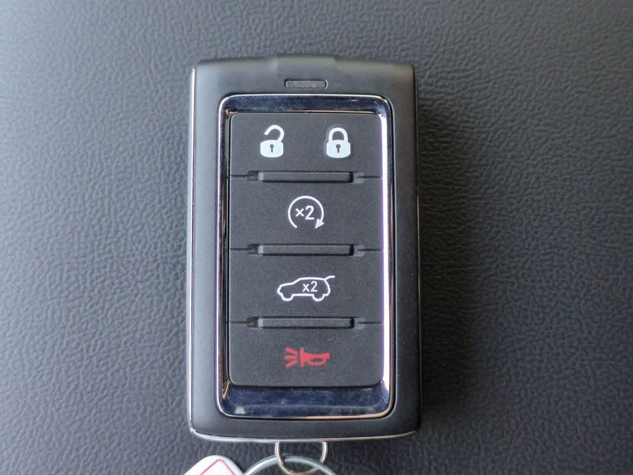 Thumbnail: 2025 Jeep Grand Cherokee - 36