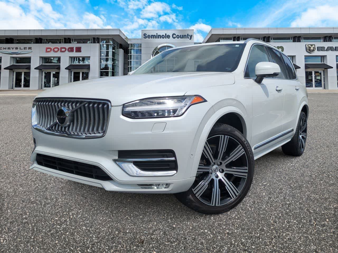 Thumbnail: 2022 Volvo XC90 - 1