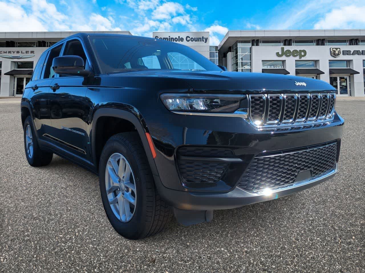 Thumbnail: 2025 Jeep Grand Cherokee - 2