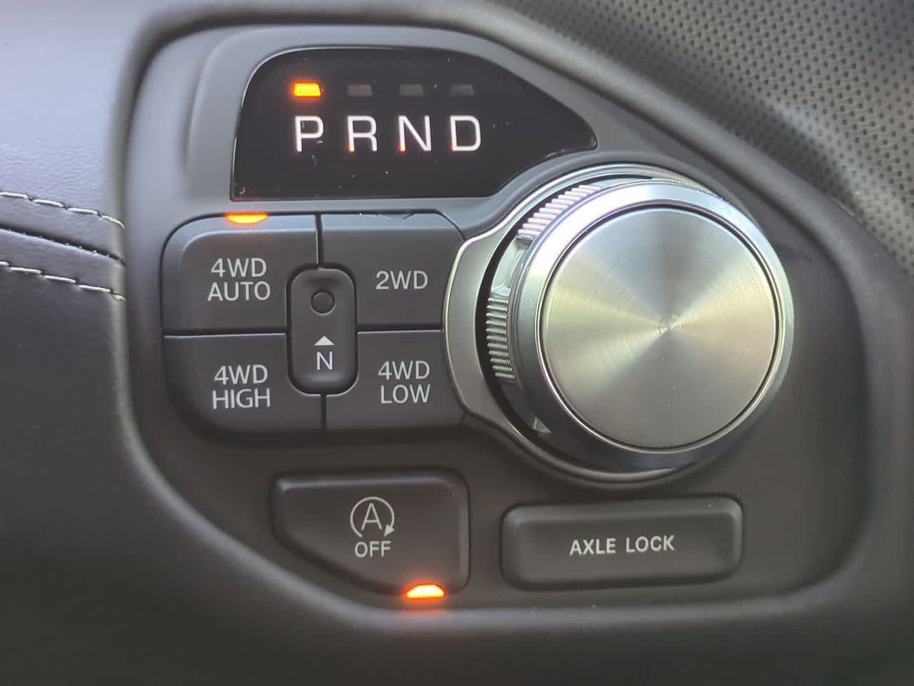 Thumbnail: 2026 RAM 1500 - 33