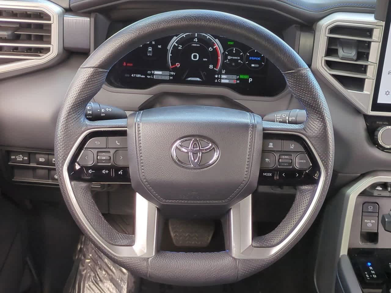 Thumbnail: 2023 Toyota Tundra - 24